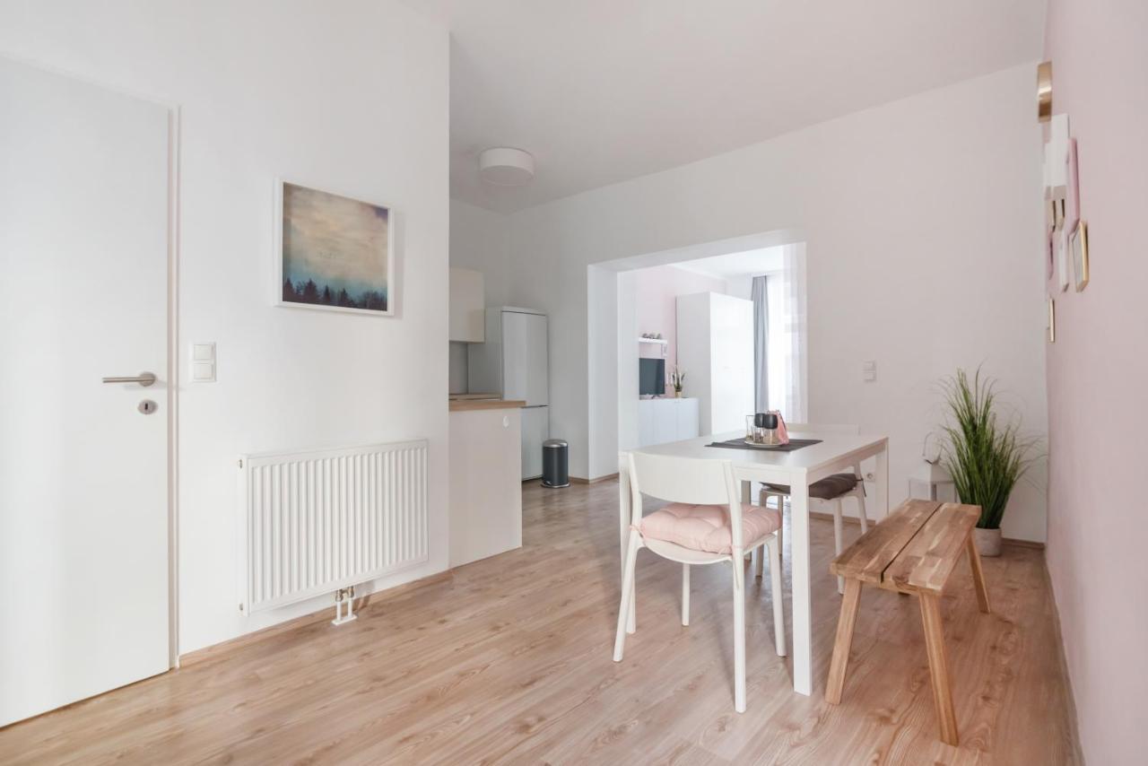 Nice Apartment In Lovely Area Wien Exteriör bild